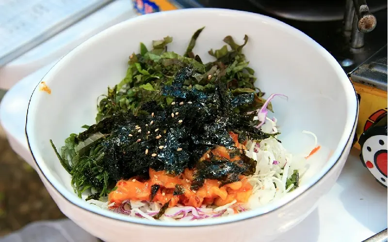 Bibimbap là gì? Tìm hiểu món cơm trộn Hàn Quốc hot toàn cầu 8
