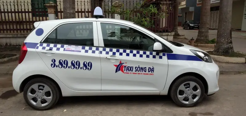 Top taxi Hòa Bình giúp bạn có chuy&ecirc;́n đi thu&acirc;̣n lợi 2