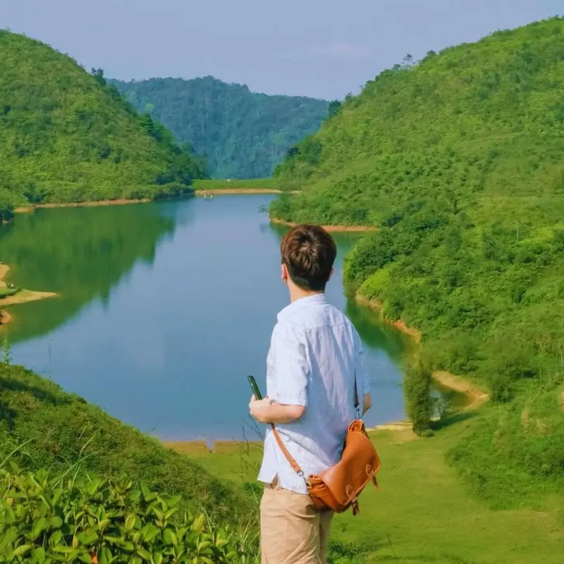 Hồ Sam Tạng: Điểm du lịch chữa l&agrave;nh tuyệt vời gần H&agrave; Nội 7