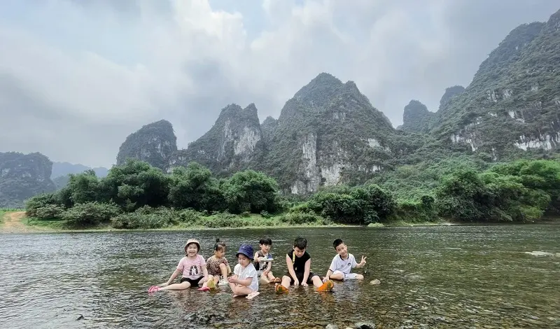 Tắm hồ Thung Nai H&ograve;a B&igrave;nh, thăm bản l&agrave;ng đậm văn h&oacute;a d&acirc;n tộc 4