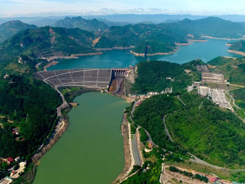 Top 11 điểm du lịch H&ograve;a B&igrave;nh đẹp đến nao l&ograve;ng 7
