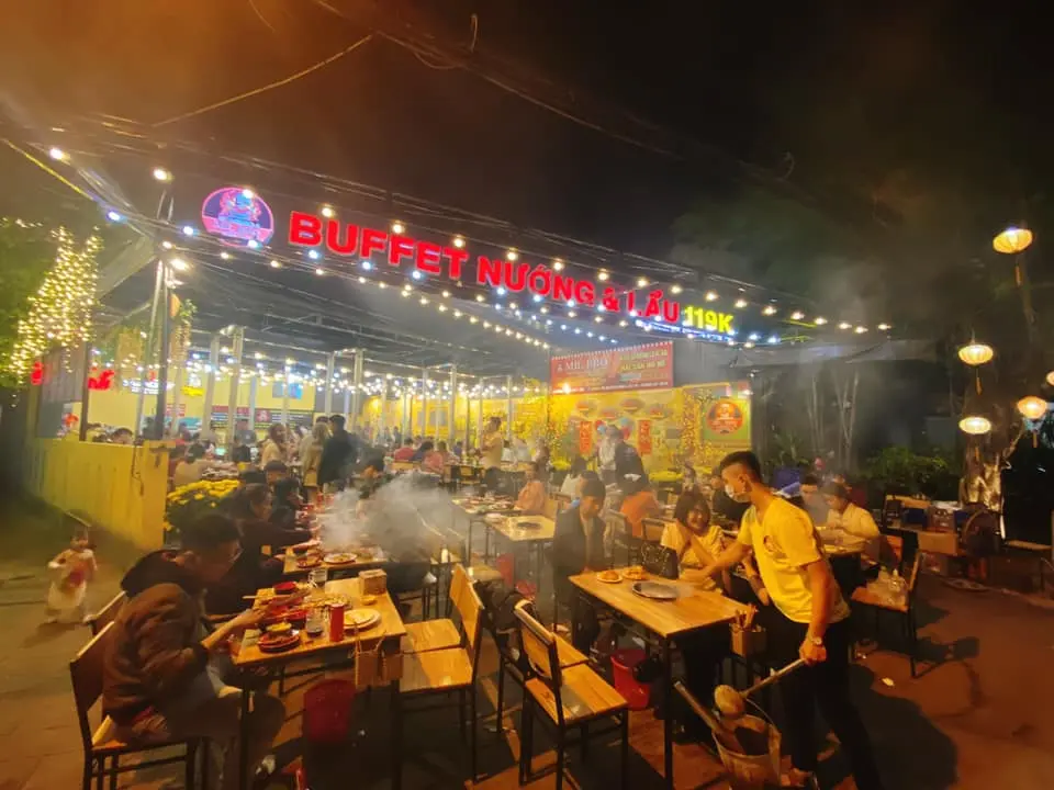 Buffet Nướng & Lẩu 119k Mr BBQ Hội An - BBQ đồng giá 119k với không gian thoáng mát