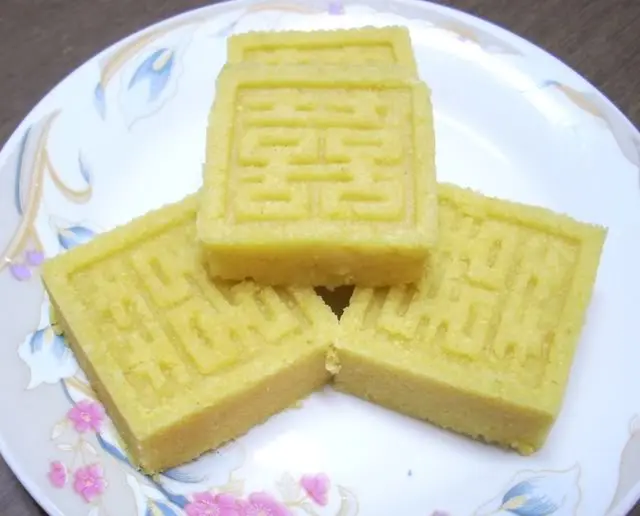 B&aacute;nh đậu xanh Hội An - M&oacute;n qu&agrave; đậm vị tinh tế của xứ Quảng 13