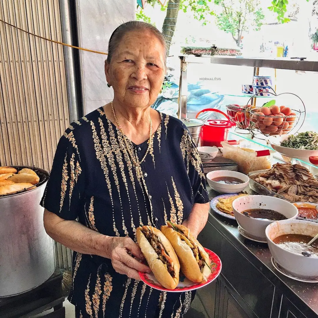 B&aacute;nh m&igrave; Madam Kh&aacute;nh Hội An - Trải nghiệm b&aacute;nh m&igrave; ngon nhất thế giới 4
