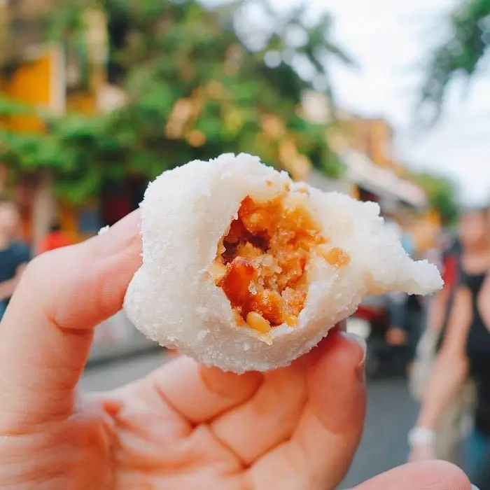 Bánh xoài Hội An - Món ăn vặt đặc sản phố cổ 2