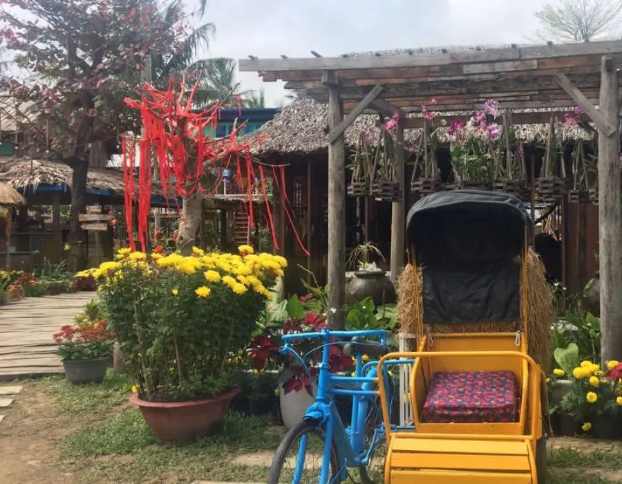 Cập nhật c&aacute;c tiệm cafe view đồng l&uacute;a Hội An cực chất 6