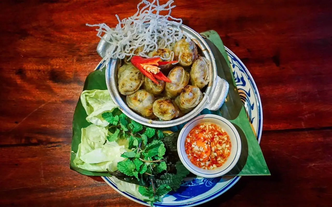 C&ocirc; Mai restaurant Hoi An - Hương vị ẩm thực Việt Nam đ&iacute;ch thực 11
