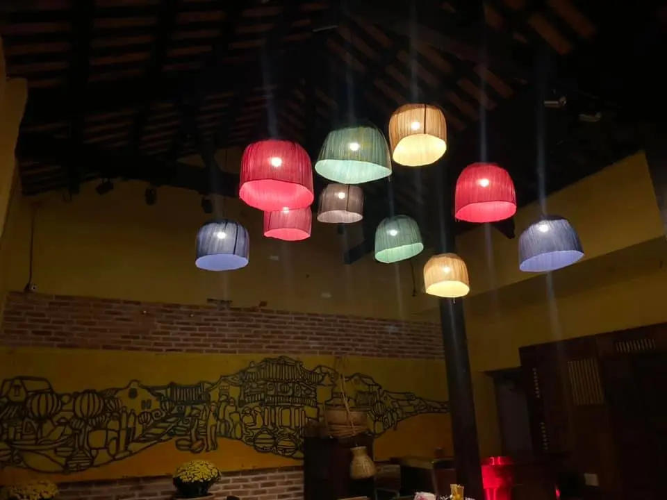 Com Linh restaurant Hoi An - Nh&agrave; h&agrave;ng đặc sản Hội An v&agrave; c&aacute;c m&oacute;n ăn Việt 3