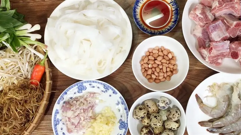 Đậm đ&agrave; vị ngon m&oacute;n m&igrave; Quảng đặc sản v&ugrave;ng đất văn h&oacute;a 4