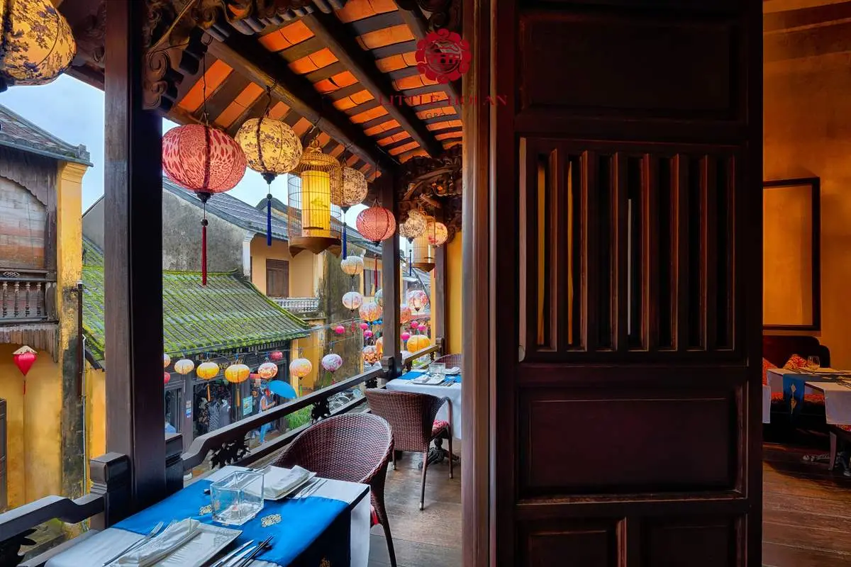 Little Faifo Restaurant Hoi An &ndash; Sự ấm c&uacute;ng v&agrave; ch&agrave;o đ&oacute;n nồng hậu từ phố cổ 11