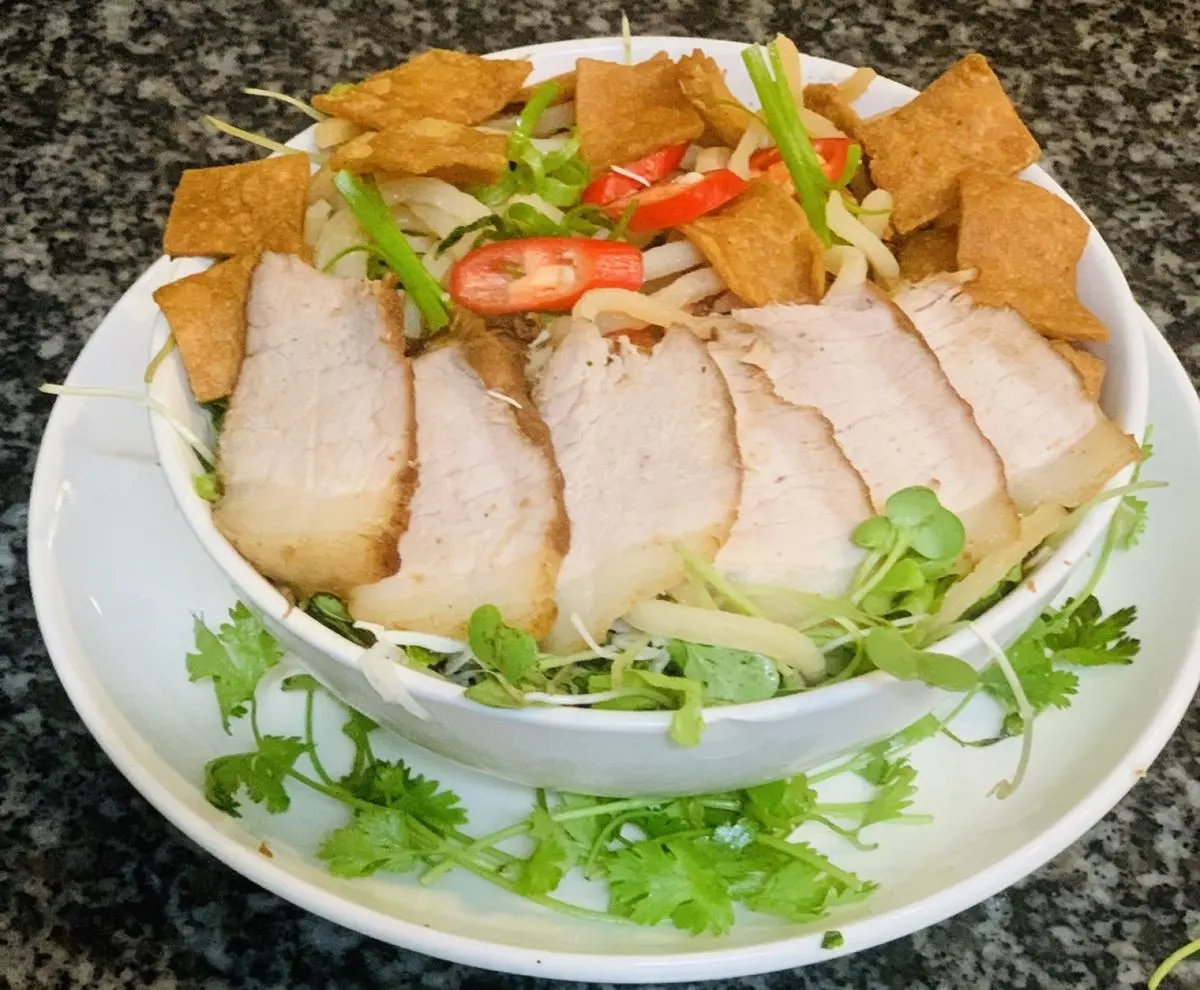 Nh&agrave; h&agrave;ng Ngọc Tuyết Hội An - Tất tần tật những m&oacute;n ăn đặc sản phố cổ 10