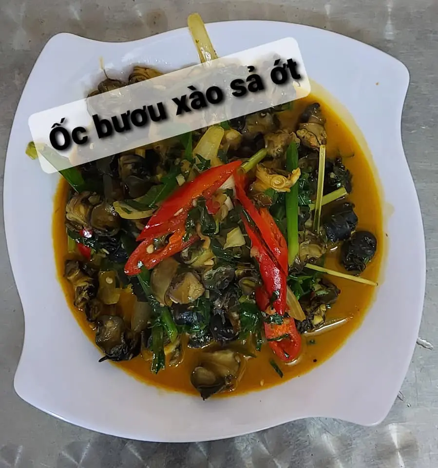 Nướng Kh&oacute;i BBQ Hội An - Oanh tạc thịt nướng v&agrave; uống rượu soju vỉa h&egrave; phố cổ 6