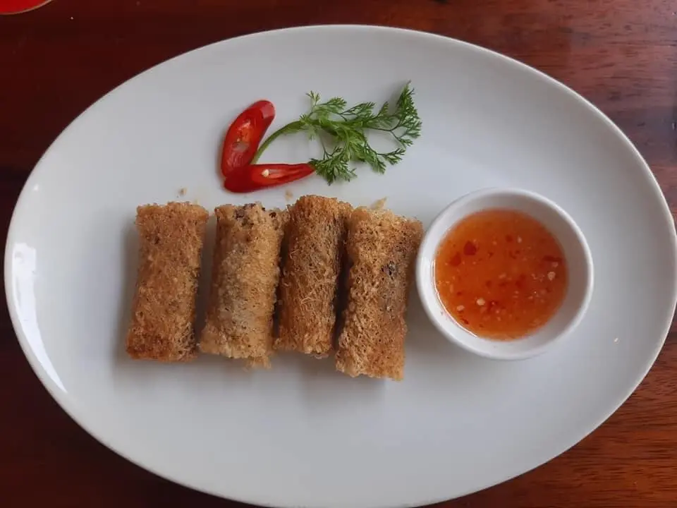 Red Dragon Restaurant Hoi An &ndash; Thưởng thức hương vị Việt theo phong c&aacute;ch phương T&acirc;y sang trọng 11
