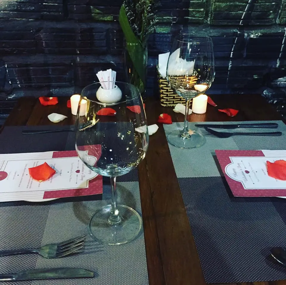 Tomato Italian Restaurant Hoi An - Thưởng thức hương vị &Yacute; ở phố cổ 2