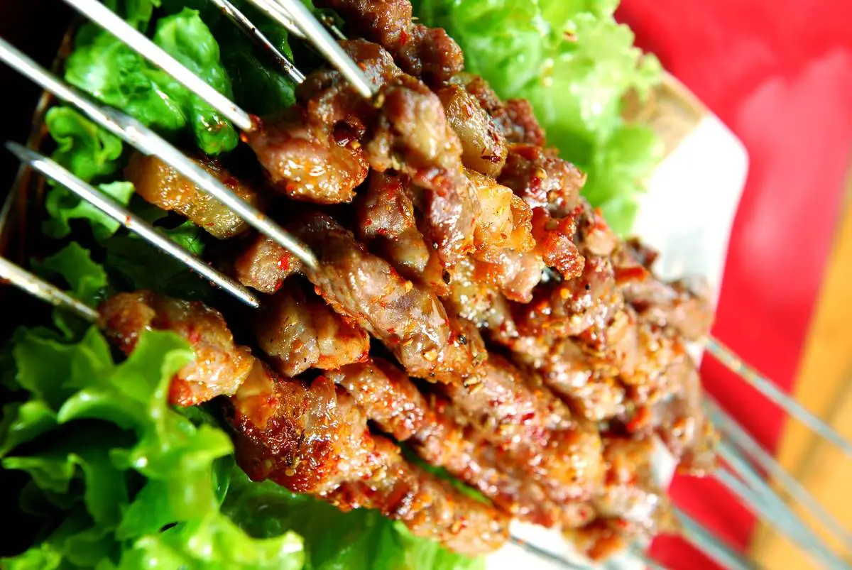 Top 10 m&oacute;n ăn vặt Hội An ngon lạc lối 19