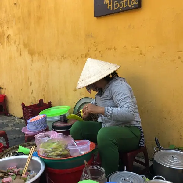 Top 10 m&oacute;n ăn vặt Hội An ngon lạc lối 21