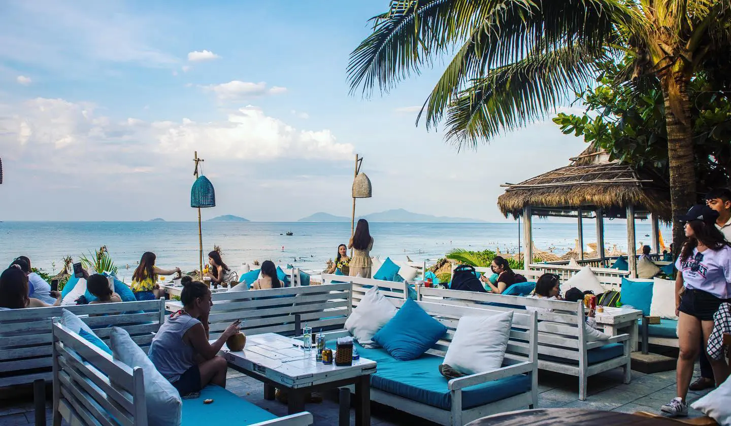 Top 21 Qu&aacute;n Caf&eacute; Phố Cổ Biết Chiều Chuộng Bạn Từ View Đến Vị 99
