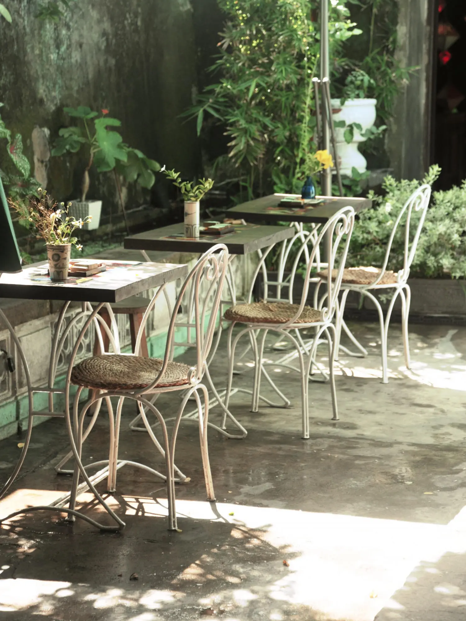 Top 21 Qu&aacute;n Caf&eacute; Phố Cổ Biết Chiều Chuộng Bạn Từ View Đến Vị 80