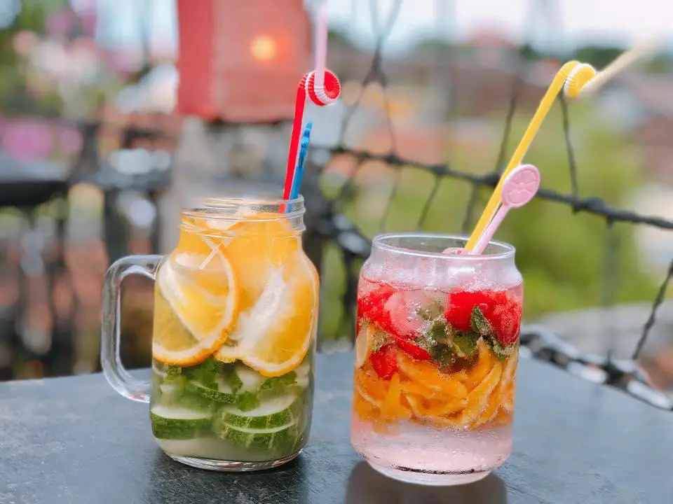 Top 21 Qu&aacute;n Caf&eacute; Phố Cổ Biết Chiều Chuộng Bạn Từ View Đến Vị 57