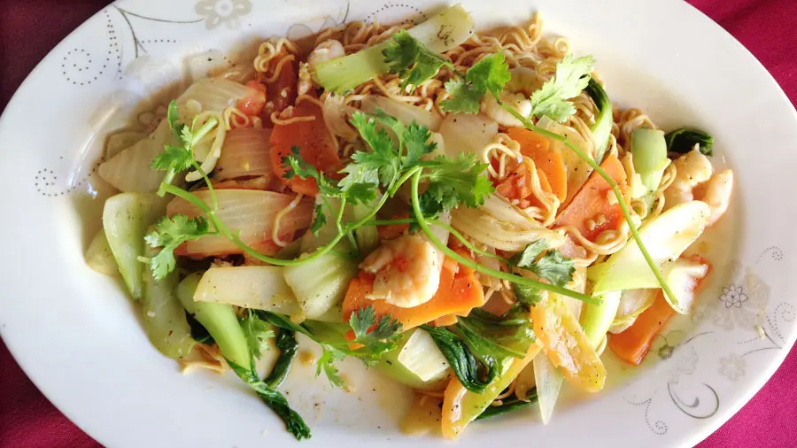 Vinh Hung Restaurant Hoi An - Nh&agrave; h&agrave;ng m&oacute;n ăn Việt đầu ti&ecirc;n ở phố Hội 12