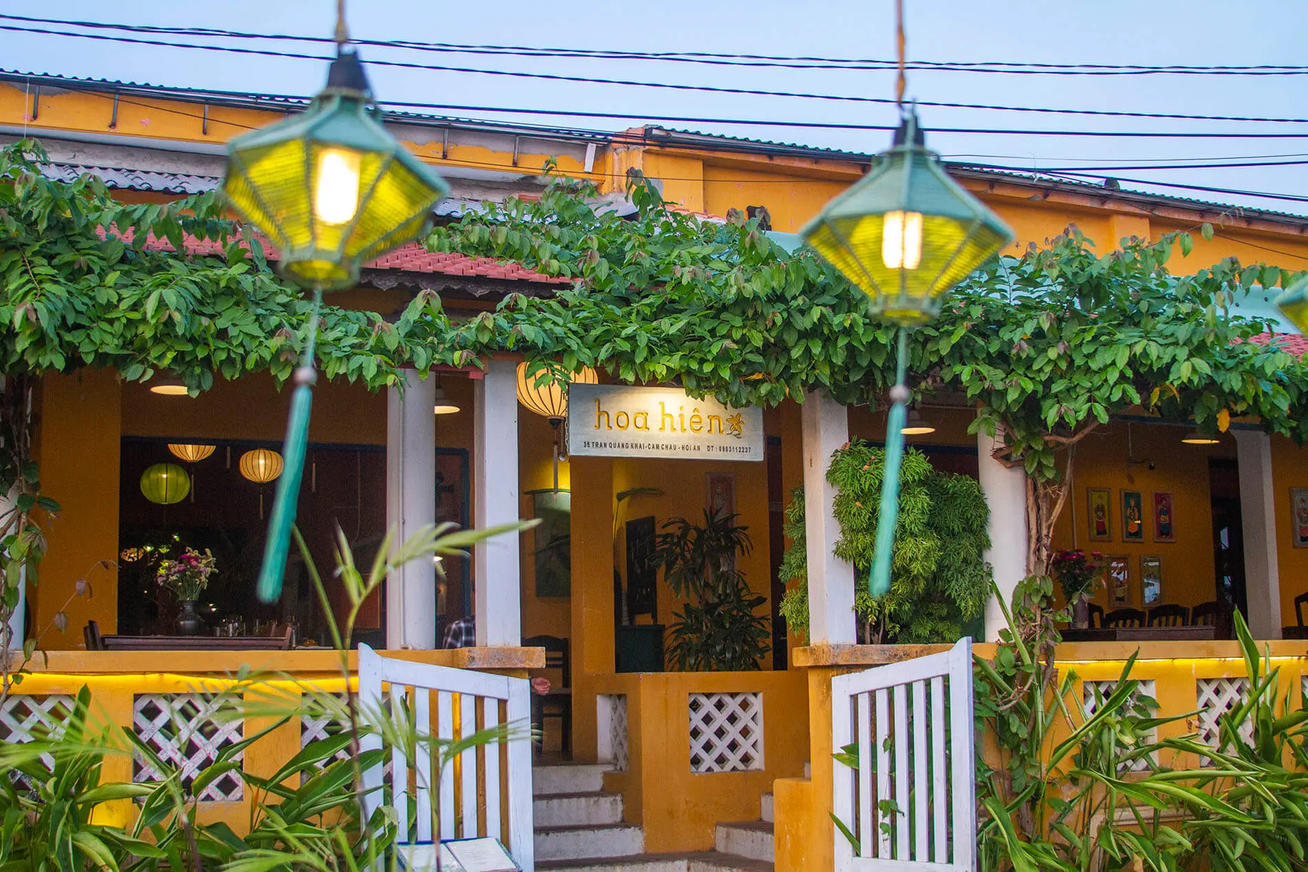 Hoa Hien Restaurant Hoi An - Nhà hàng đặc sản Hội An ven sông Hoài