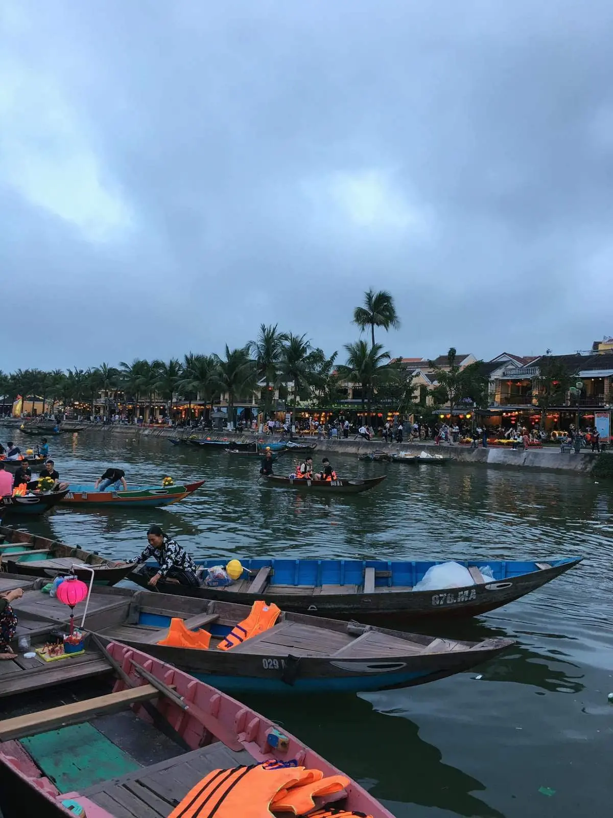 Cảm nhận vẻ đẹp Hội An qua lời t&acirc;m t&igrave;nh của người con phố Hội 3