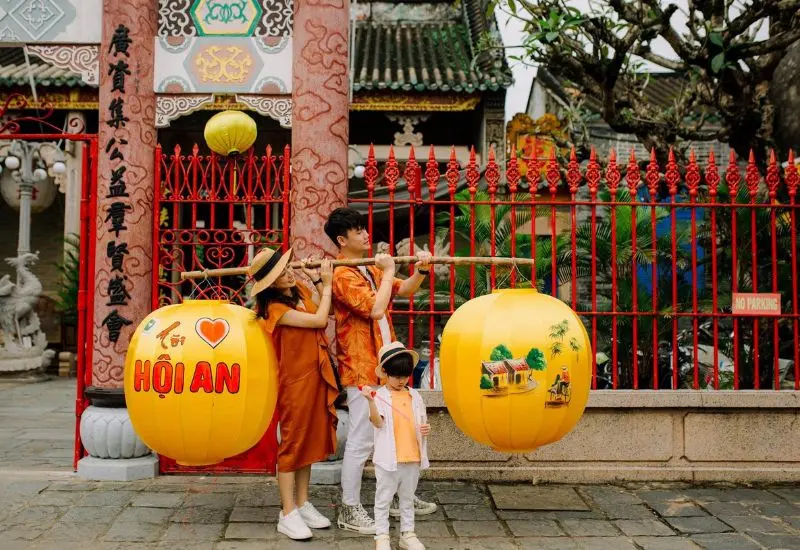 Chi&ecirc;m ngưỡng Hội An qua bộ ảnh cực ấn tượng của gia đ&igrave;nh Xo&agrave;i 8