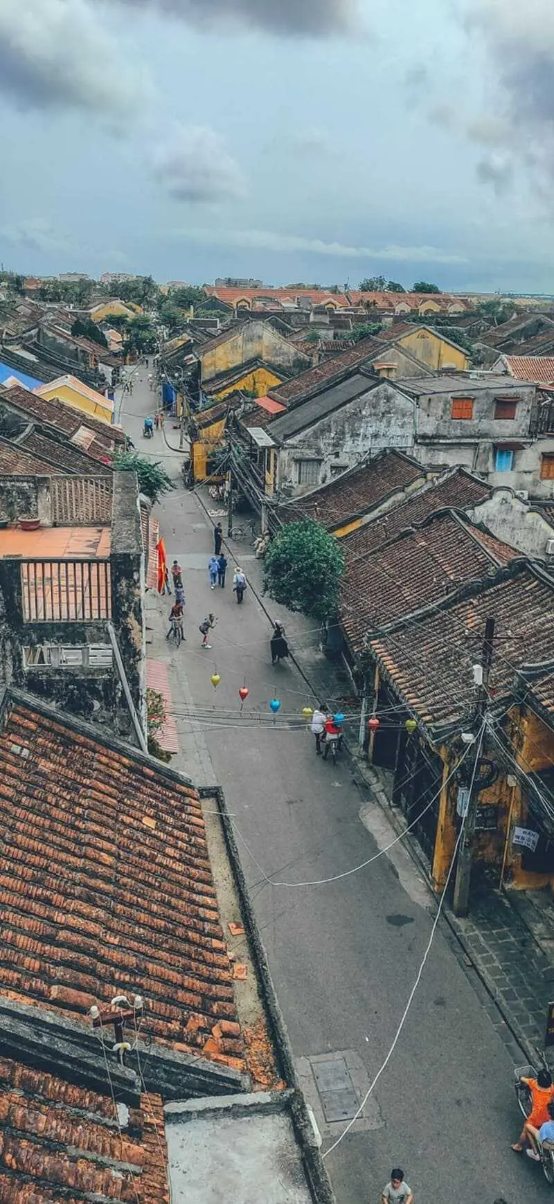 C&oacute; một Hội An cổ k&iacute;nh với g&oacute;c nh&igrave;n từ lầu cao 4
