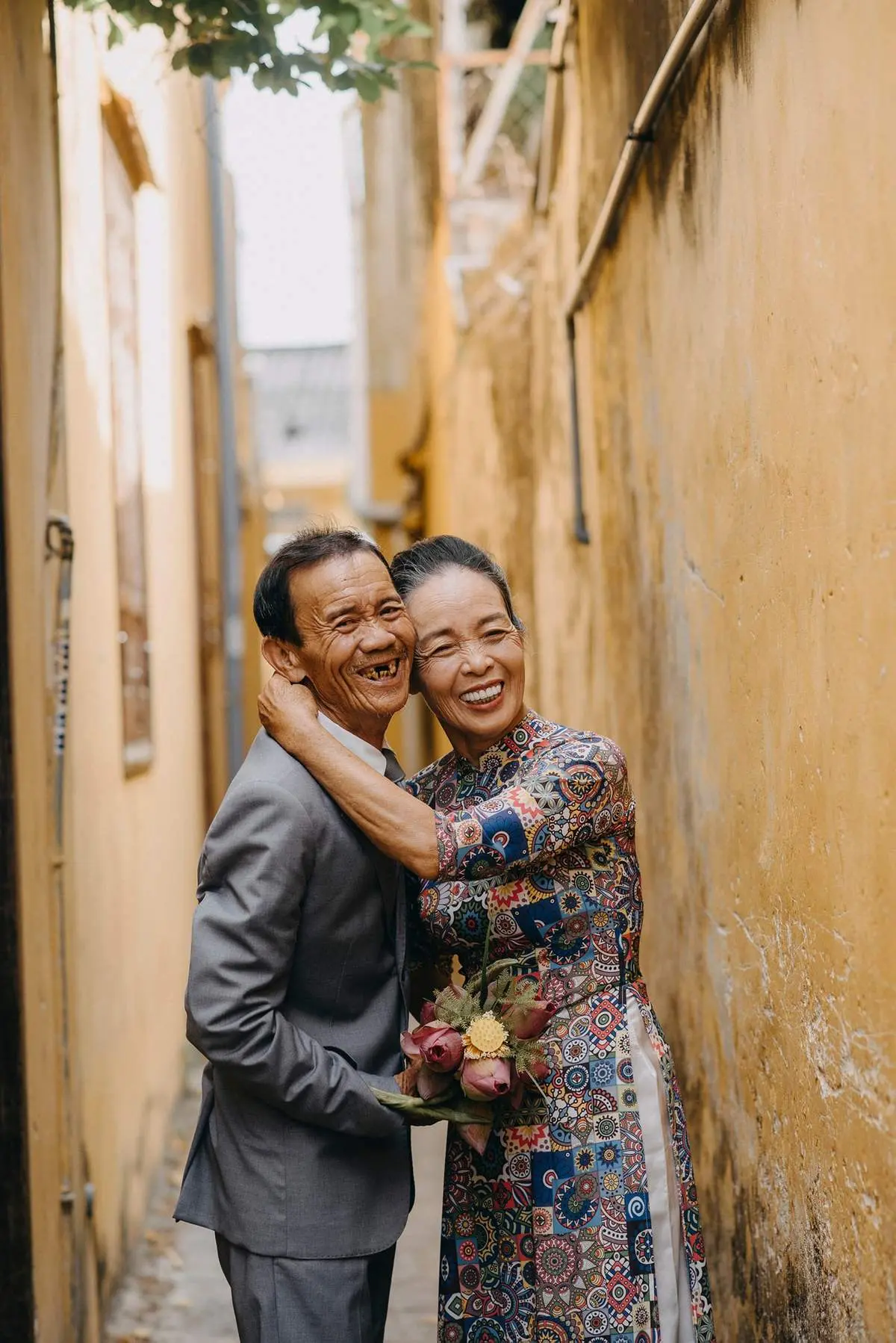 C&ugrave;ng nh&igrave;n ngắm Hội An - T&igrave;nh y&ecirc;u đưa t&ocirc;i đến qua ống k&iacute;nh đầy cảm x&uacute;c của nhiếp ảnh gia L&ecirc; Thủy Triều 6