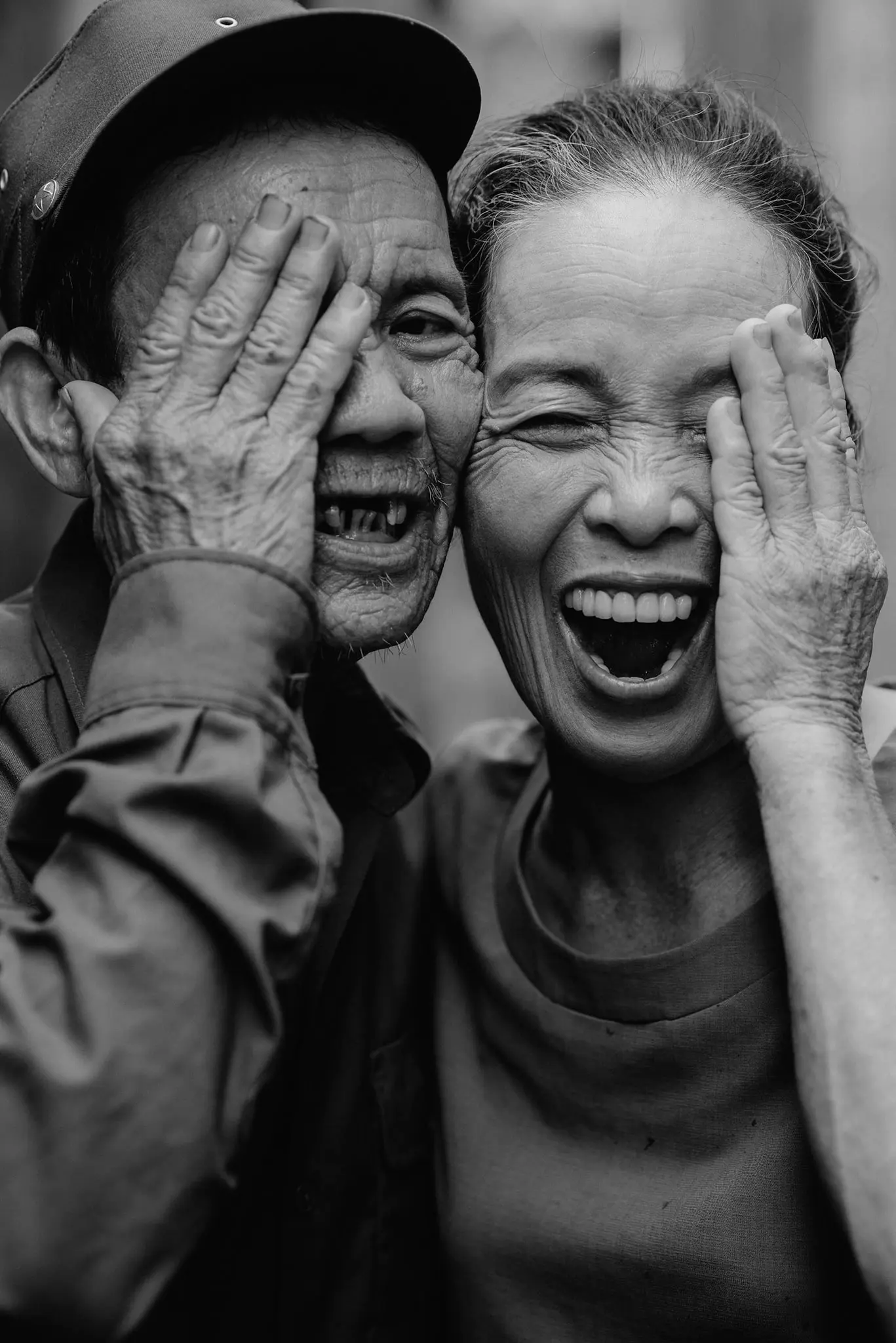 C&ugrave;ng nh&igrave;n ngắm Hội An - T&igrave;nh y&ecirc;u đưa t&ocirc;i đến qua ống k&iacute;nh đầy cảm x&uacute;c của nhiếp ảnh gia L&ecirc; Thủy Triều 11