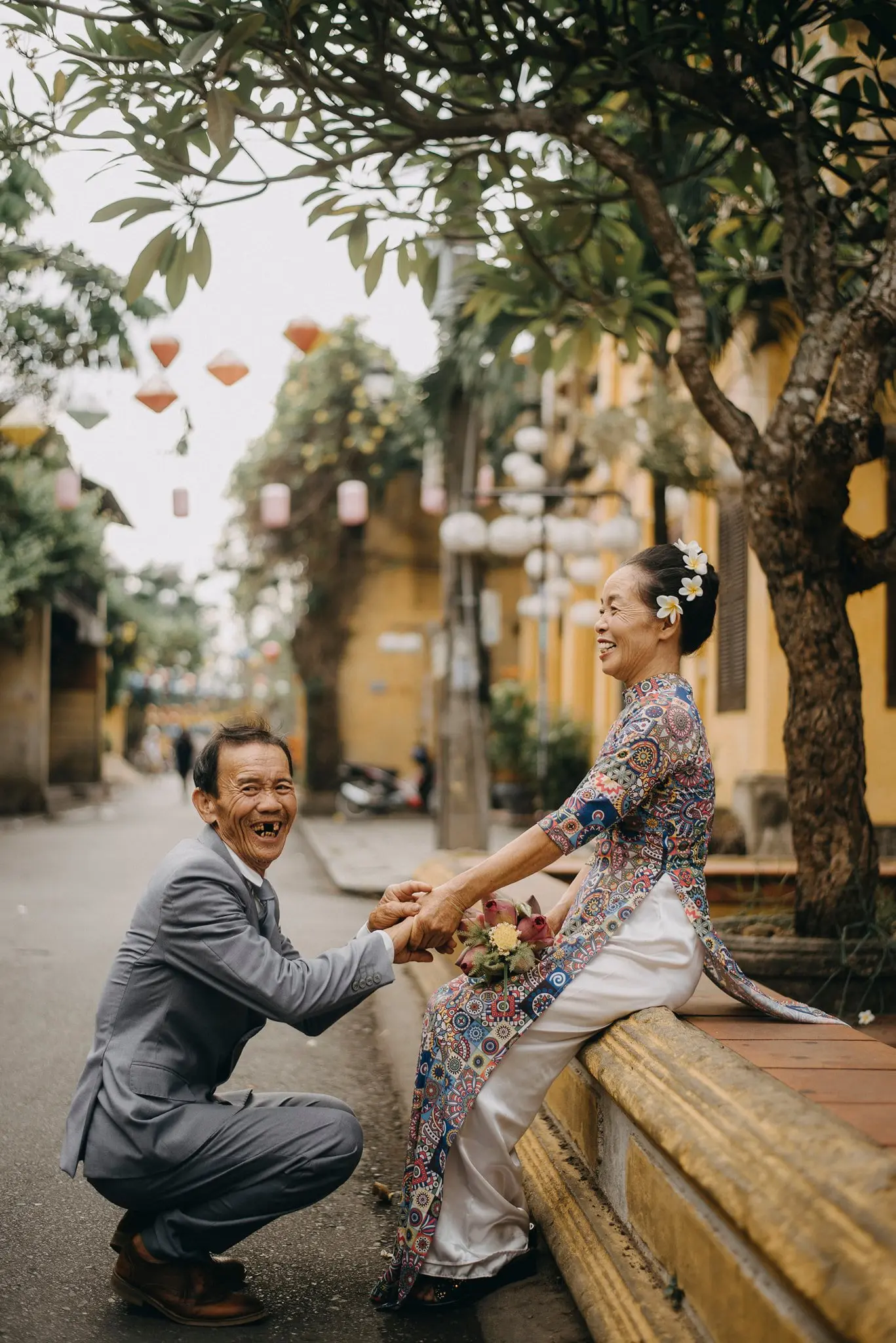 C&ugrave;ng nh&igrave;n ngắm Hội An - T&igrave;nh y&ecirc;u đưa t&ocirc;i đến qua ống k&iacute;nh đầy cảm x&uacute;c của nhiếp ảnh gia L&ecirc; Thủy Triều 5