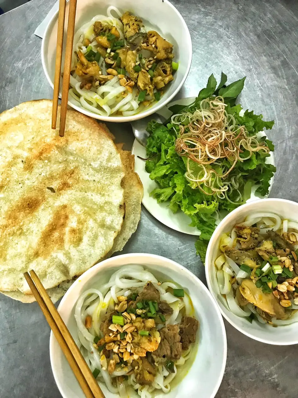 H&agrave;nh tr&igrave;nh c&ugrave;ng bạn Lu Nguyen kh&aacute;m ph&aacute; ẩm thực Hội An 9