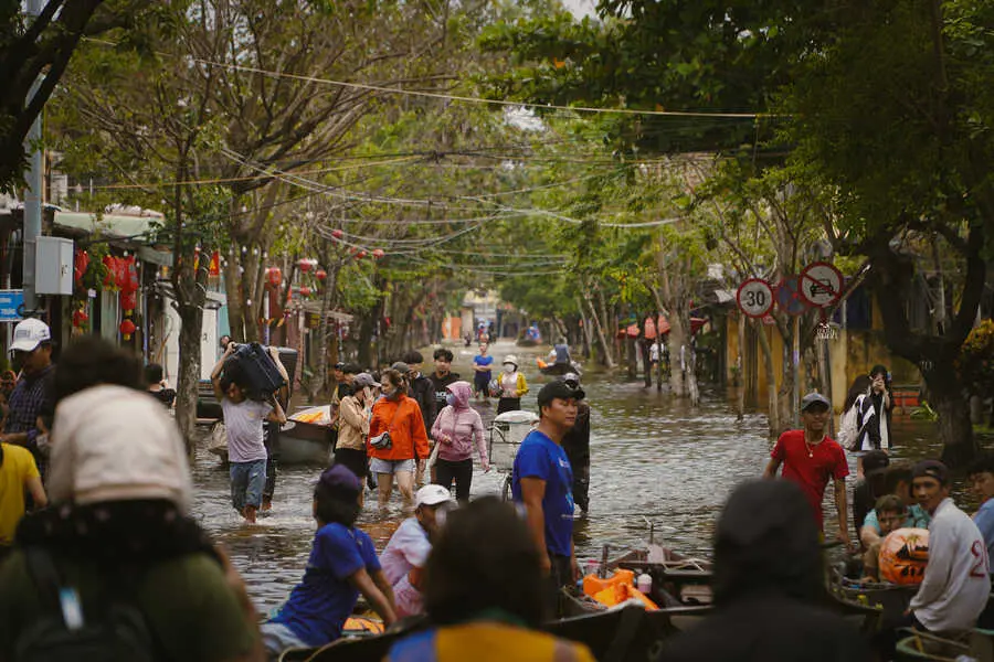 Hội An m&ugrave;a nước l&ecirc;n, vẻ đẹp trầm lắng giữa thử th&aacute;ch từ thi&ecirc;n nhi&ecirc;n 4