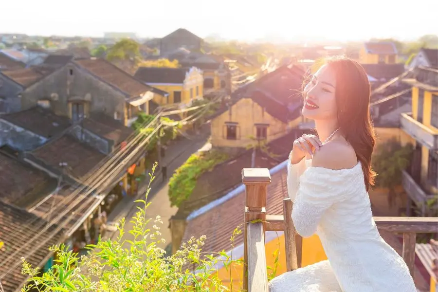 Kh&aacute;m ph&aacute; Phố cổ Hội An đẹp dịu d&agrave;ng giữa những ng&agrave;y xu&acirc;n qua 3