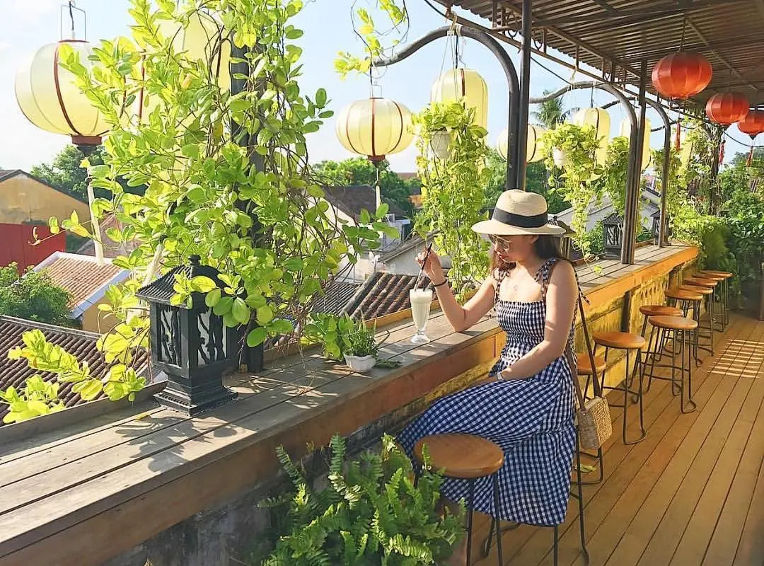 Top 10 qu&aacute;n cafe Hội An check-in view phố cổ si&ecirc;u đỉnh 26