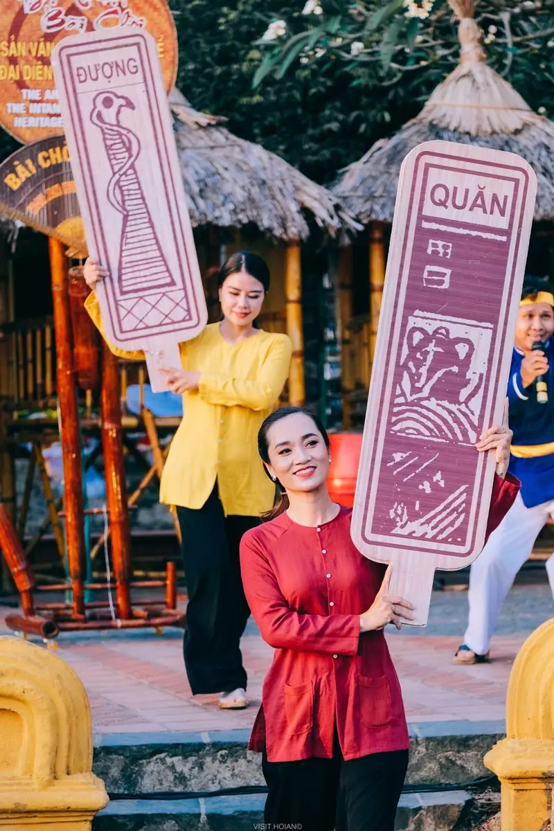 Kh&aacute;m ph&aacute; b&agrave;i ch&ograve;i Hội An, loại h&igrave;nh nghệ thuật d&acirc;n gian độc đ&aacute;o 9