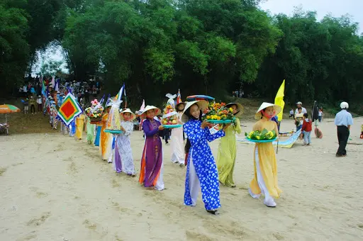 Lễ hội b&agrave; Thu Bồn Hội An - Lễ hội b&agrave;y tỏ l&ograve;ng biết ơn với người Mẹ xứ Quảng 5