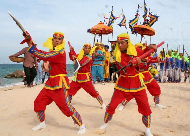 Lễ hội cầu ngư Hội An - Lễ hội cầu mong mưa thuận gi&oacute; h&ograve;a của người con bản xứ 3