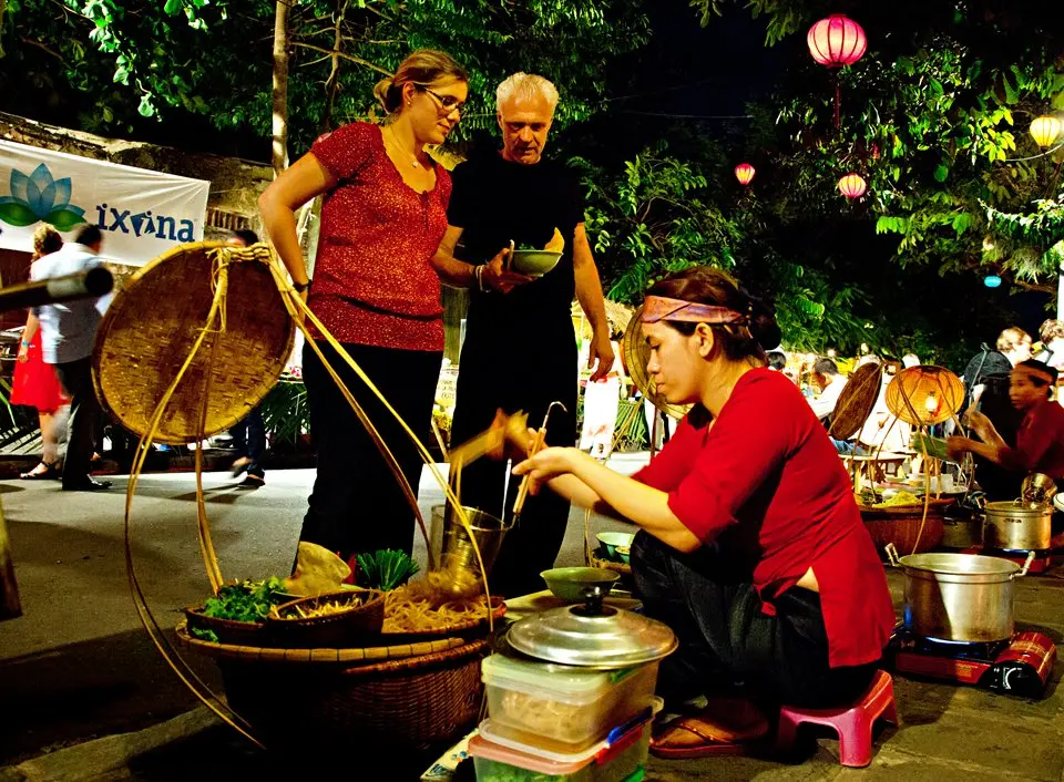 Lễ hội đ&egrave;n lồng Hội An - Sự kiện đặc sắc được mong đợi nhất ở phố Hội 11