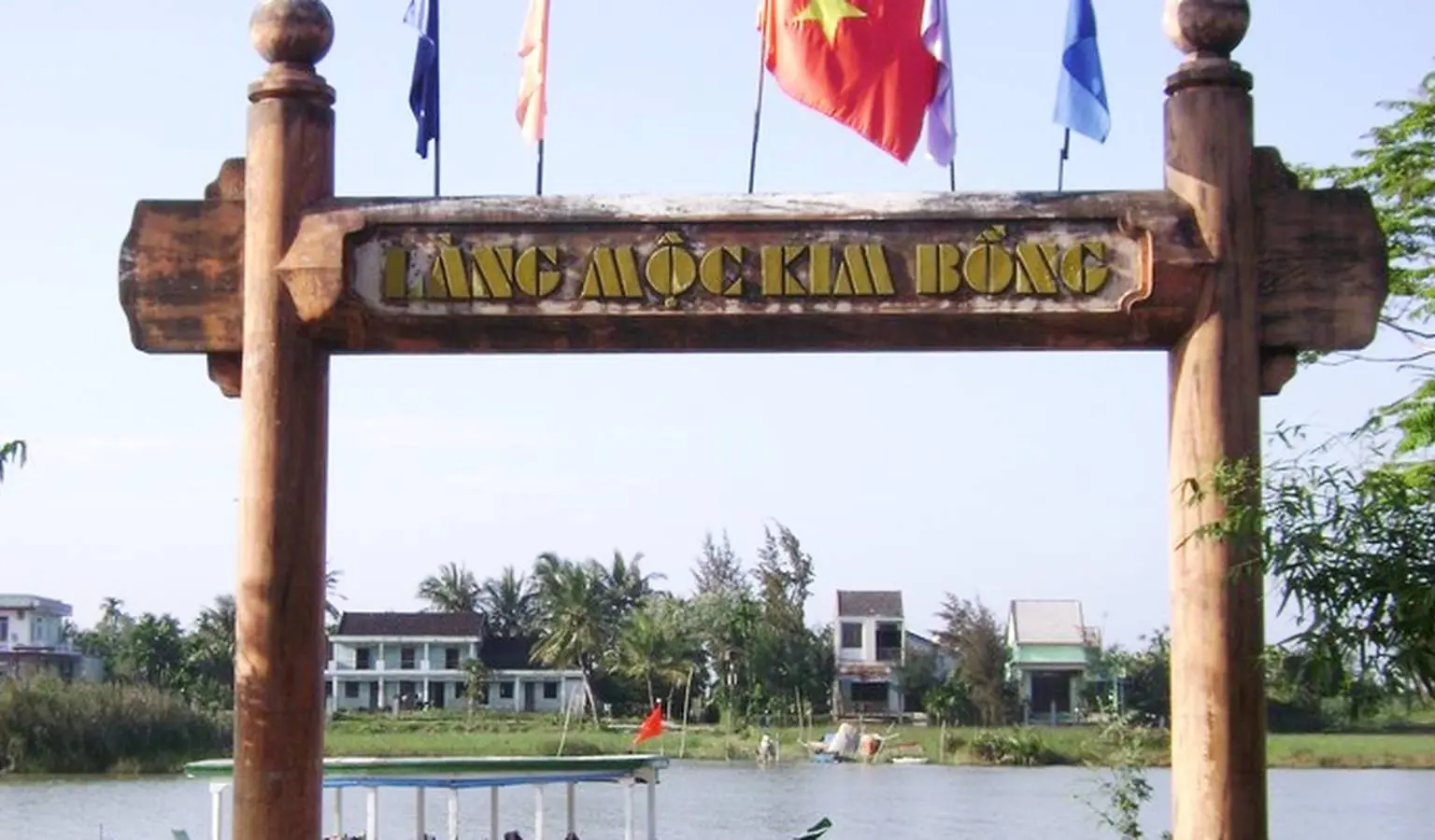 1 ngày trở lại ngày xưa tại làng mộc Kim Bồng hơn trăm năm lịch sử