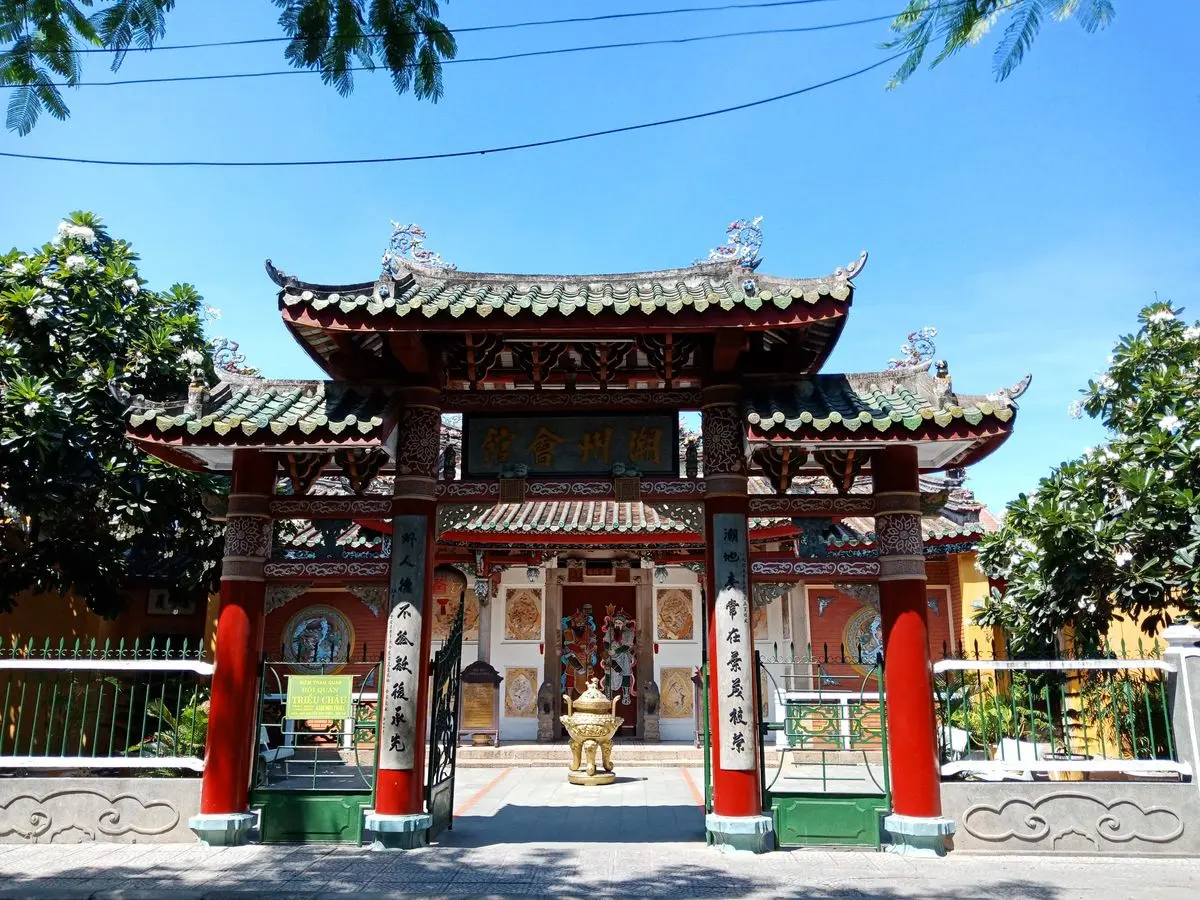 Kh&aacute;m ph&aacute; trọn vẹn vẻ đẹp y&ecirc;n b&igrave;nh nơi Phố cổ với những kinh nghiệm du lịch Hội An tự t&uacute;c cực xịn 10