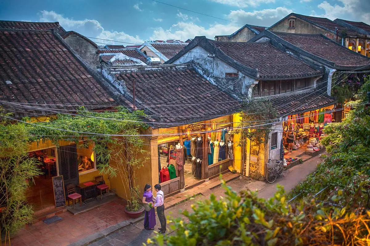 Lưu ngay những cách pose dáng đẹp tại Hội An cho dân nghiện sống ảo 5