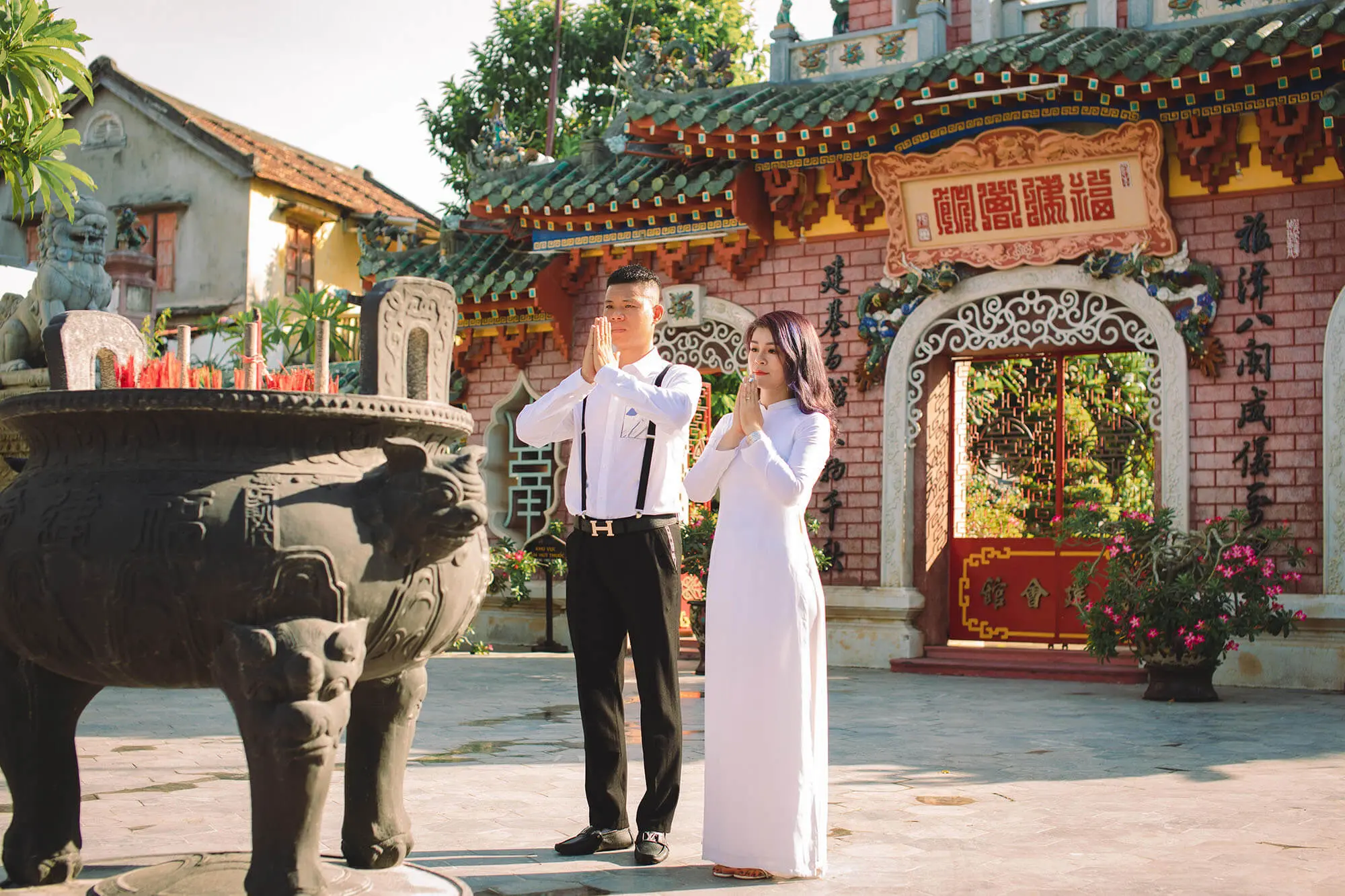 Lưu ngay những cách pose dáng đẹp tại Hội An cho dân nghiện sống ảo 3
