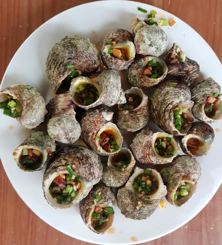 Một ng&agrave;y h&oacute;a th&acirc;n th&agrave;nh người con của biển cả v&agrave; lặn ngắm san h&ocirc; tại C&ugrave; Lao Ch&agrave;m 23