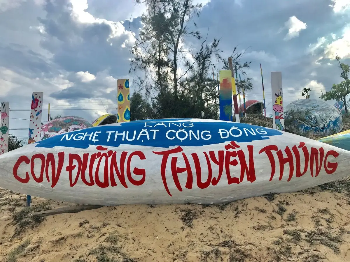 Kh&aacute;m ph&aacute; tour nửa ng&agrave;y tham quan l&agrave;ng b&iacute;ch họa Tam Thanh Hội An 14