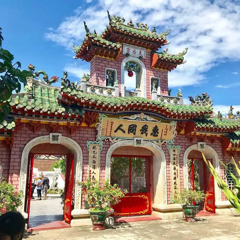 Nửa ng&agrave;y kh&aacute;m ph&aacute; phố cổ Hội An với nhiều trải nghiệm th&uacute; vị 5