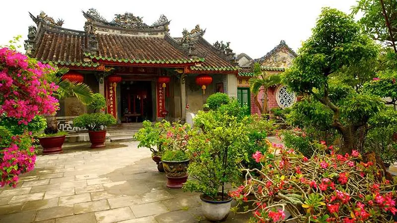 Nửa ng&agrave;y kh&aacute;m ph&aacute; phố cổ Hội An với nhiều trải nghiệm th&uacute; vị 6