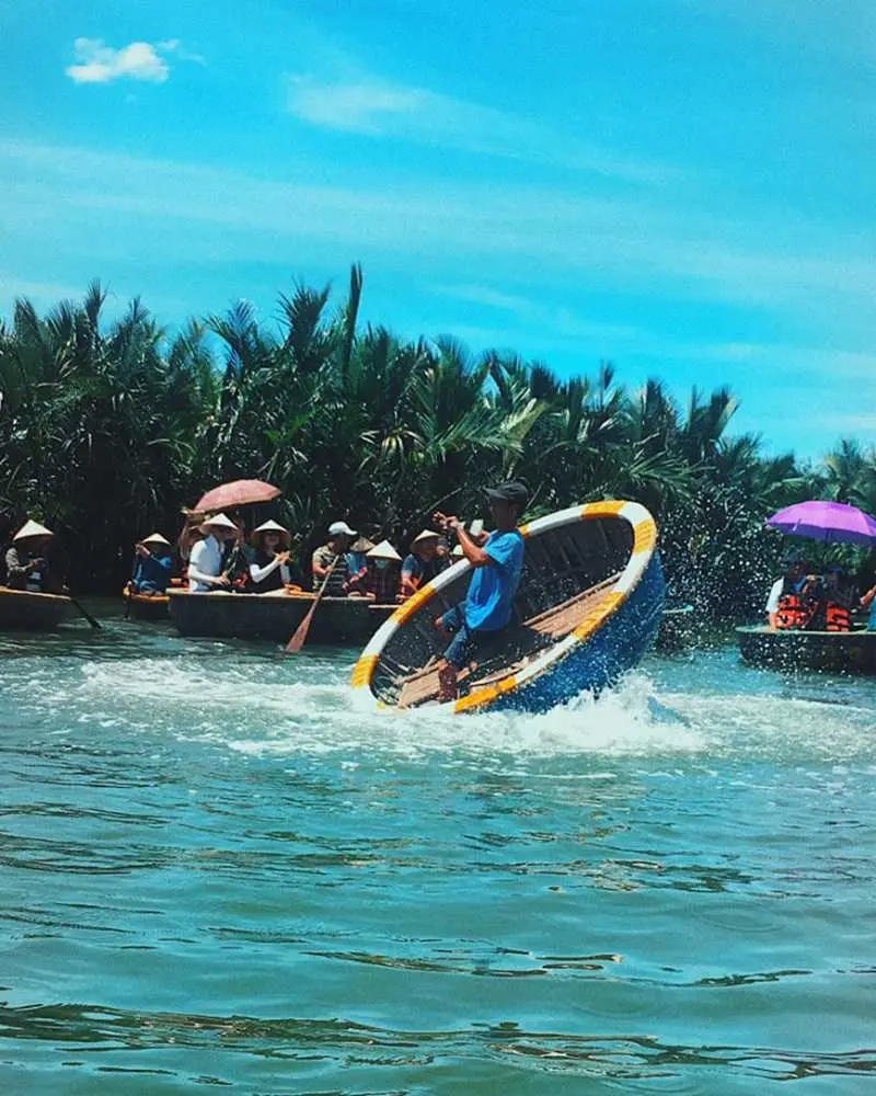 Nửa ng&agrave;y kh&aacute;m ph&aacute; phố cổ Hội An với nhiều trải nghiệm th&uacute; vị 11