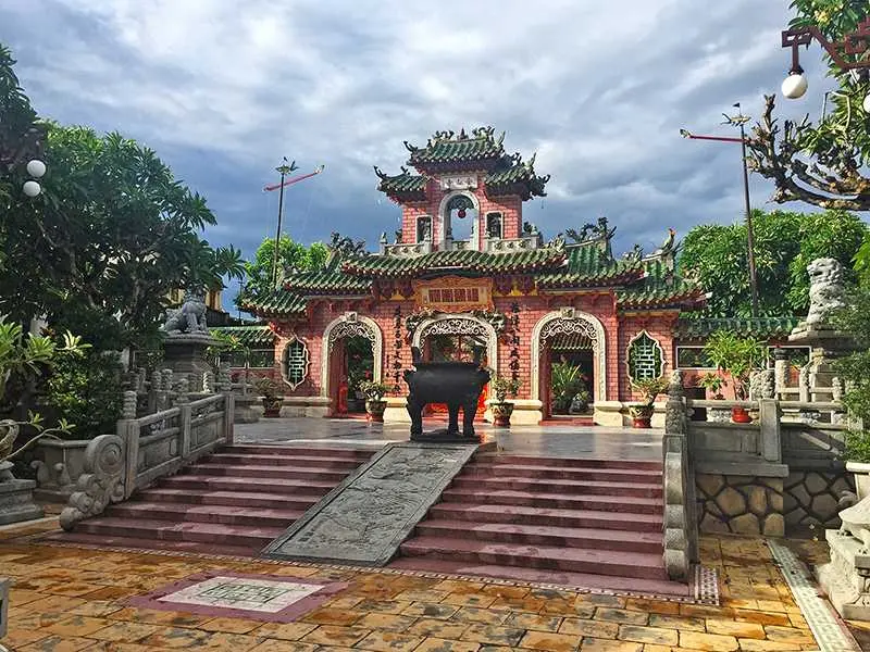Nửa ng&agrave;y kh&aacute;m ph&aacute; phố cổ Hội An với nhiều trải nghiệm th&uacute; vị 8