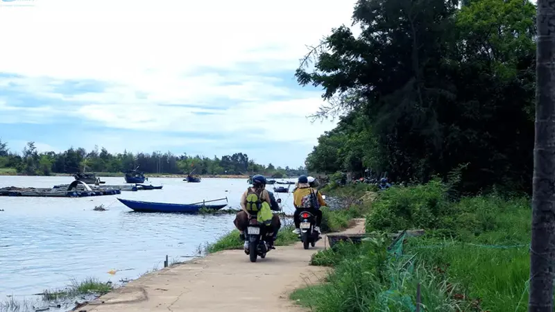 Nửa ngày là đủ để khám phá làng quê Hội An bằng xe máy 3